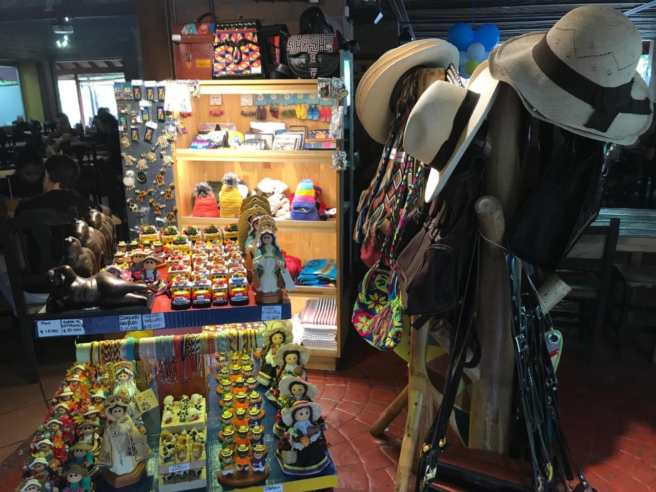 Chocolate Hostel - Bogota — Photos 3